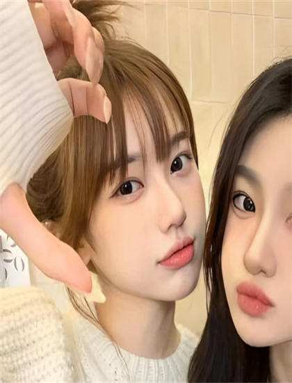 63岁意大利女人满天星_美丽姑娘免费观看高清电视剧狂飙_恶鬼韩剧免费观看全集